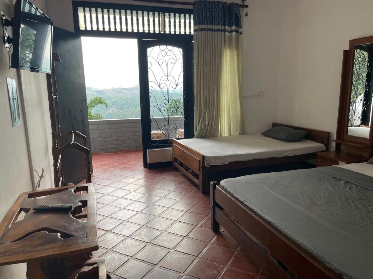 Kandy Gem Inn Blue Hotel מראה חיצוני תמונה