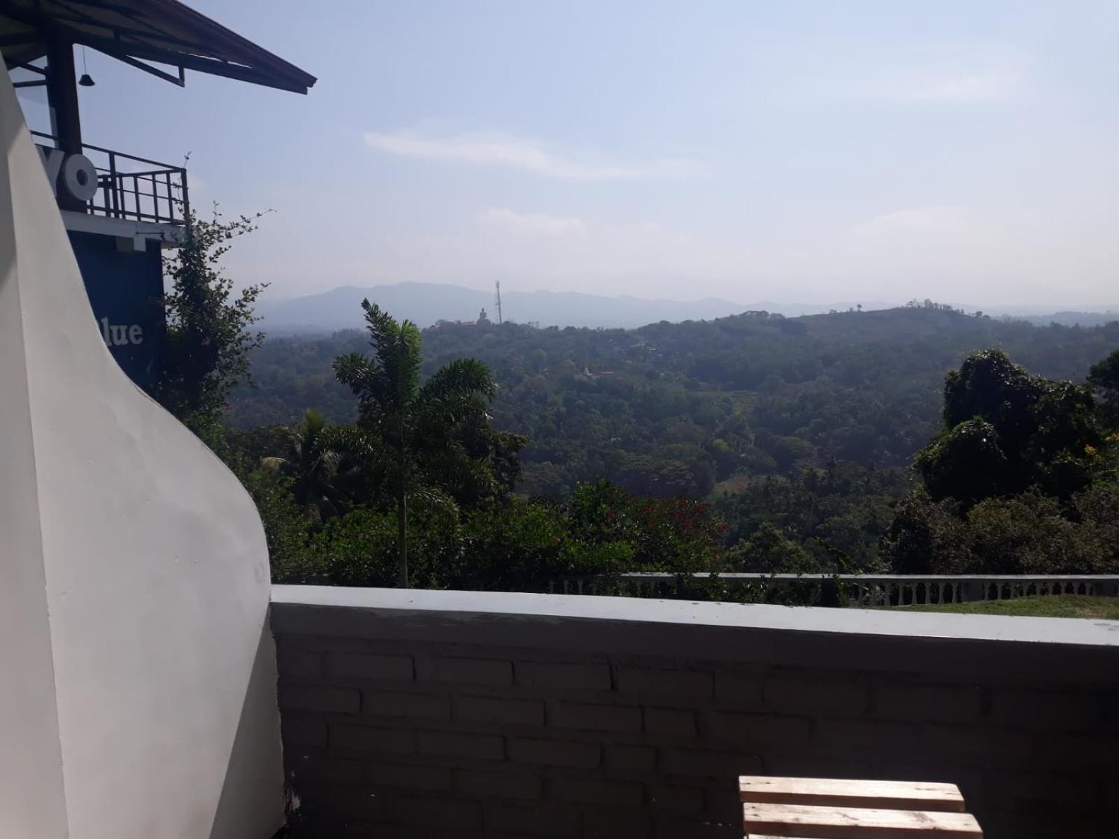 Kandy Gem Inn Blue Hotel מראה חיצוני תמונה